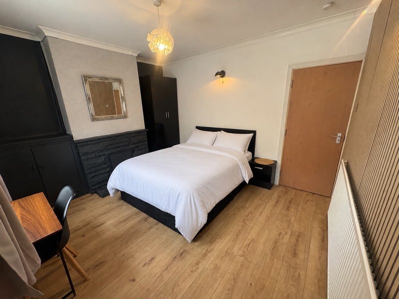 Room Park Street in Chesterfield