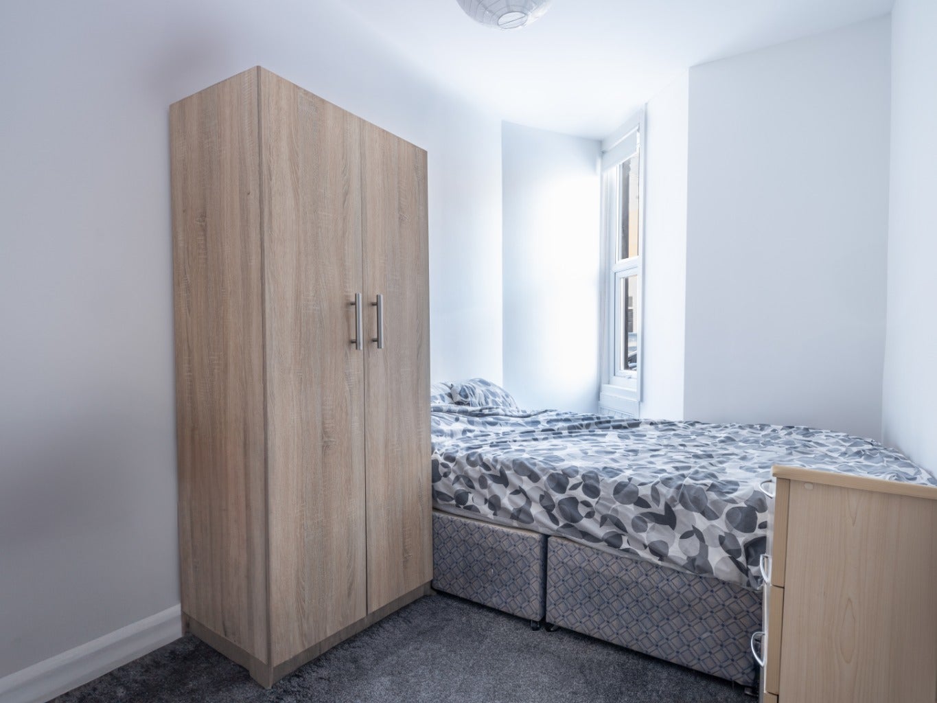 Flat Hazelwood Avenue in Newcastle upon Tyne