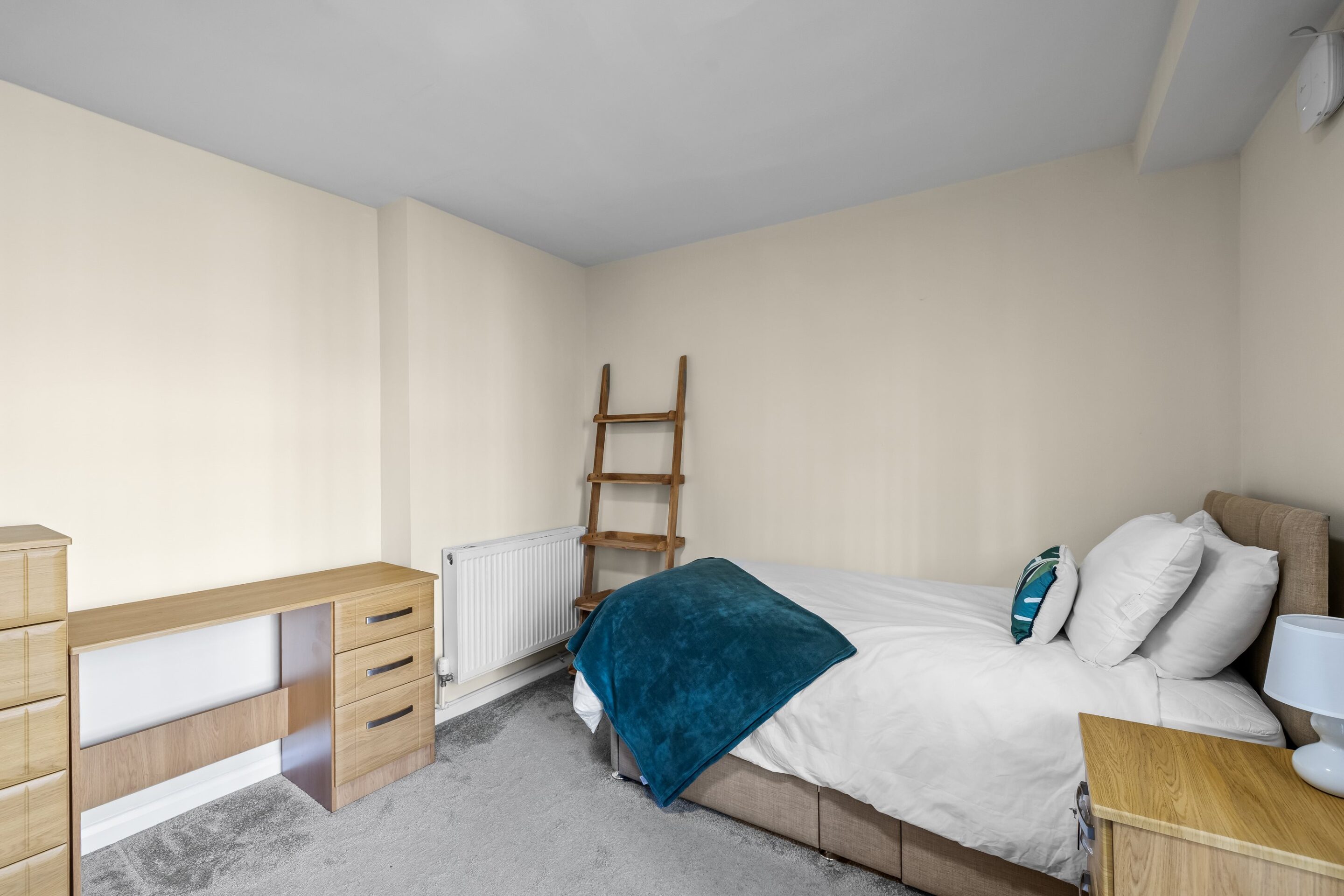 Room Windsor Place in Plymouth