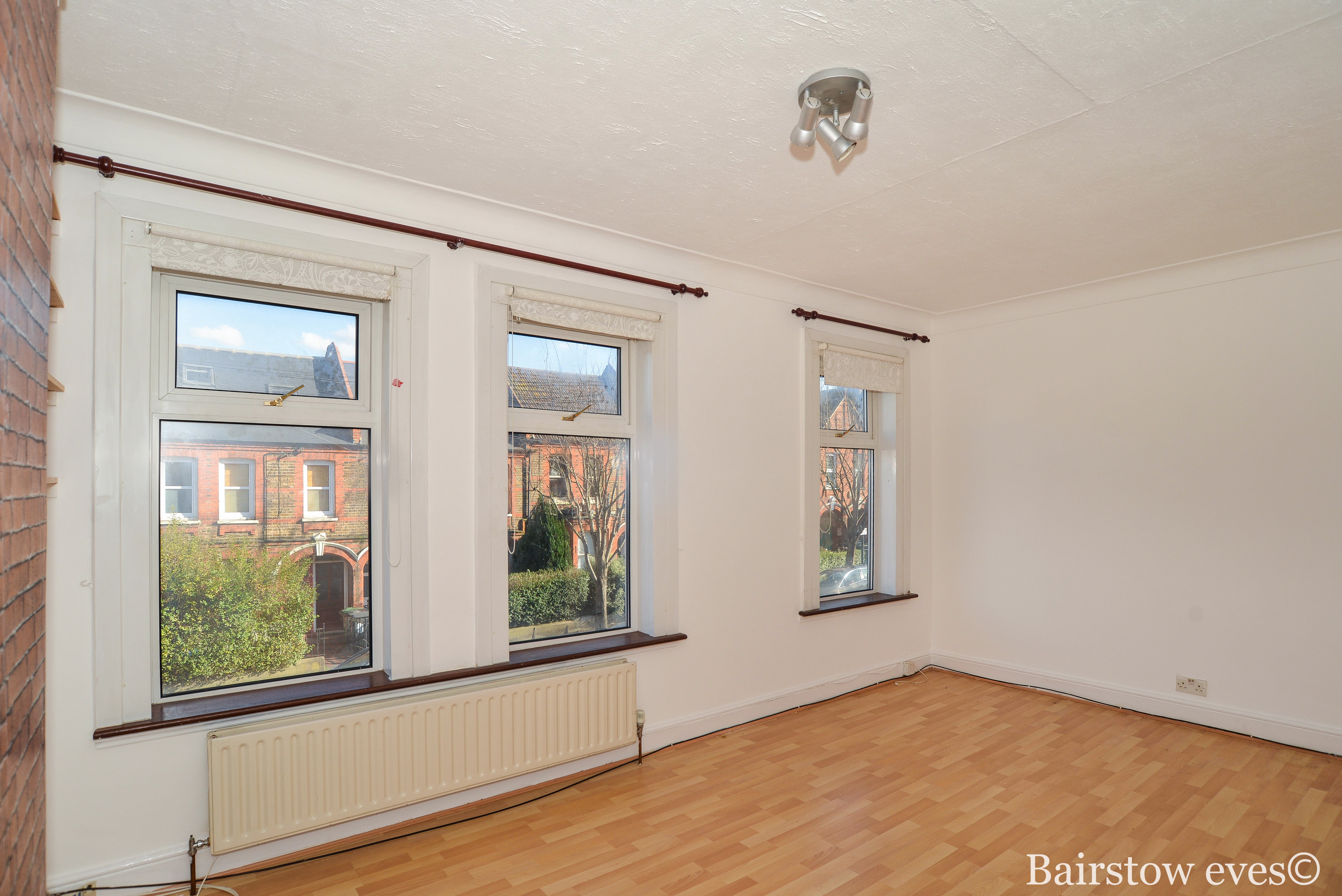 Flat Mersey Road in Greater London