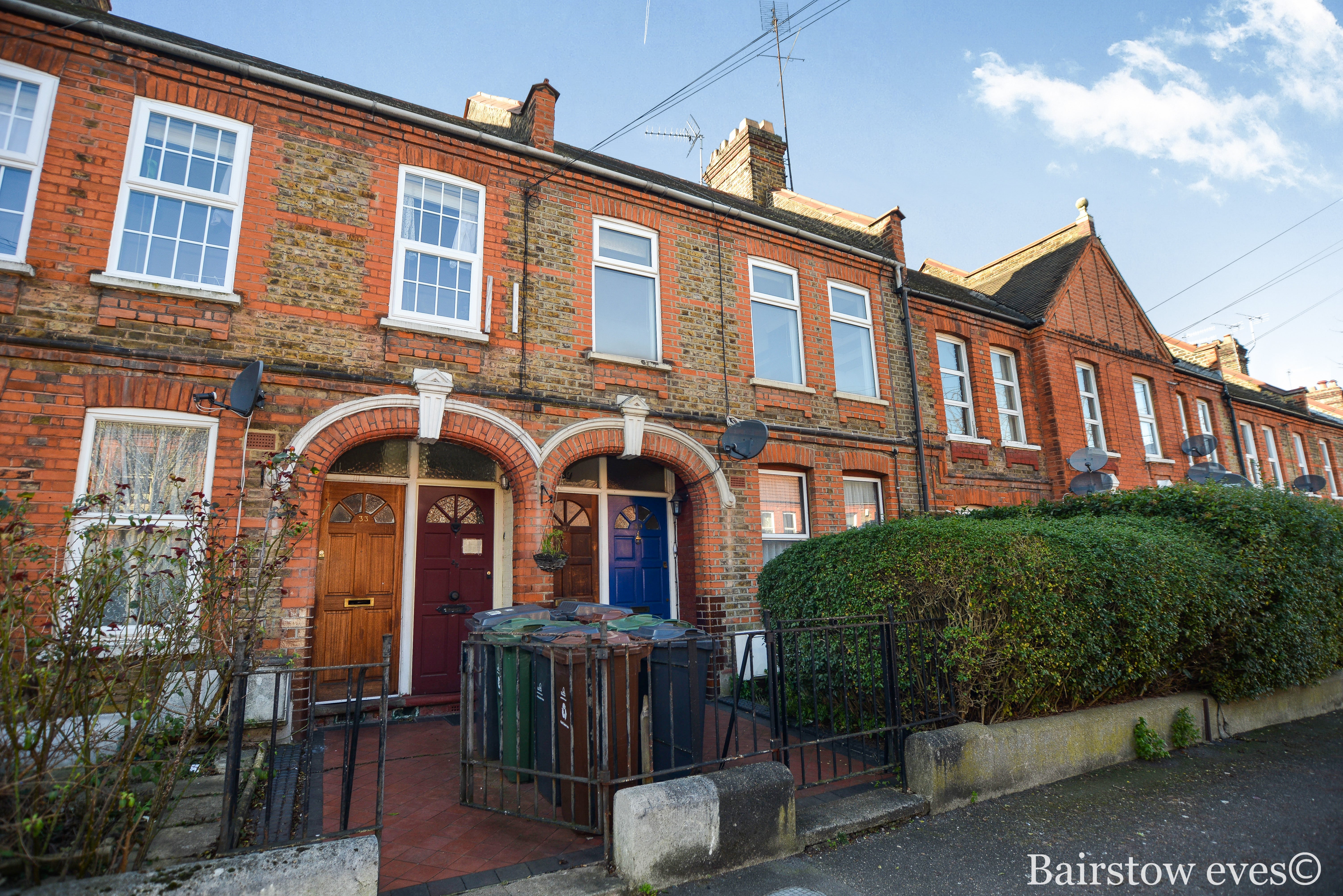 Flat Mersey Road in Greater London