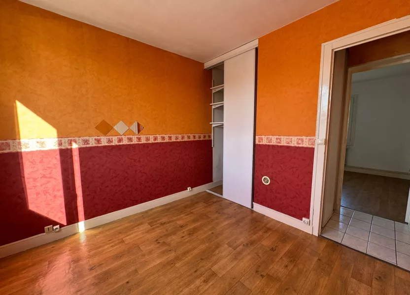 Flat Venelle Gambetta in Saint-Jean-de-la-Ruelle