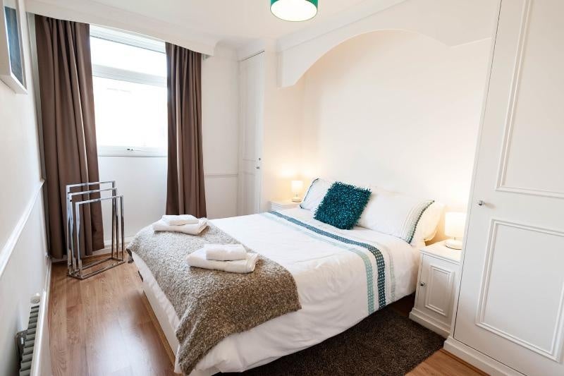 Flat Brock Place in Greater London