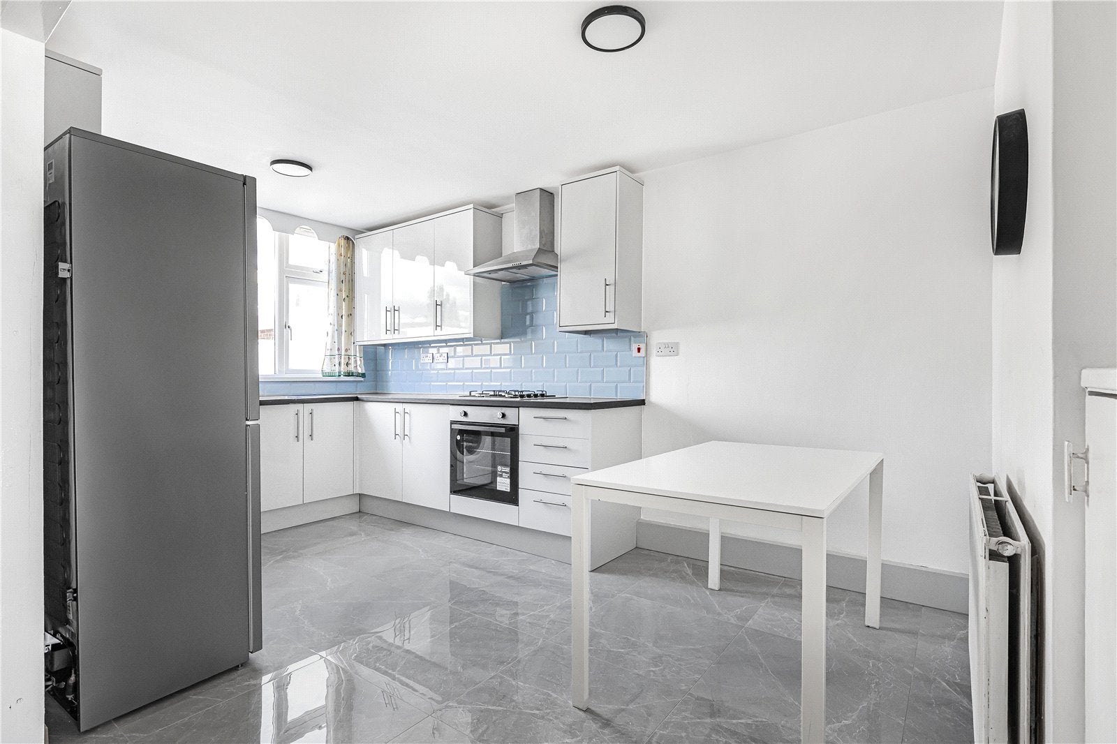 House Cassland Road in Greater London
