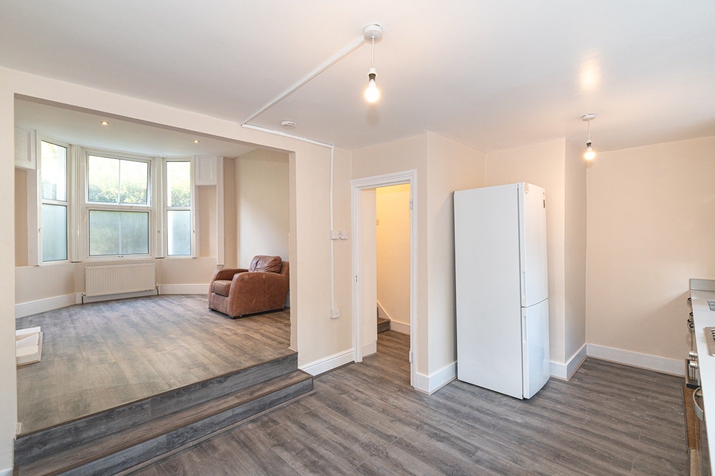 Flat Chantrey Road in Greater London