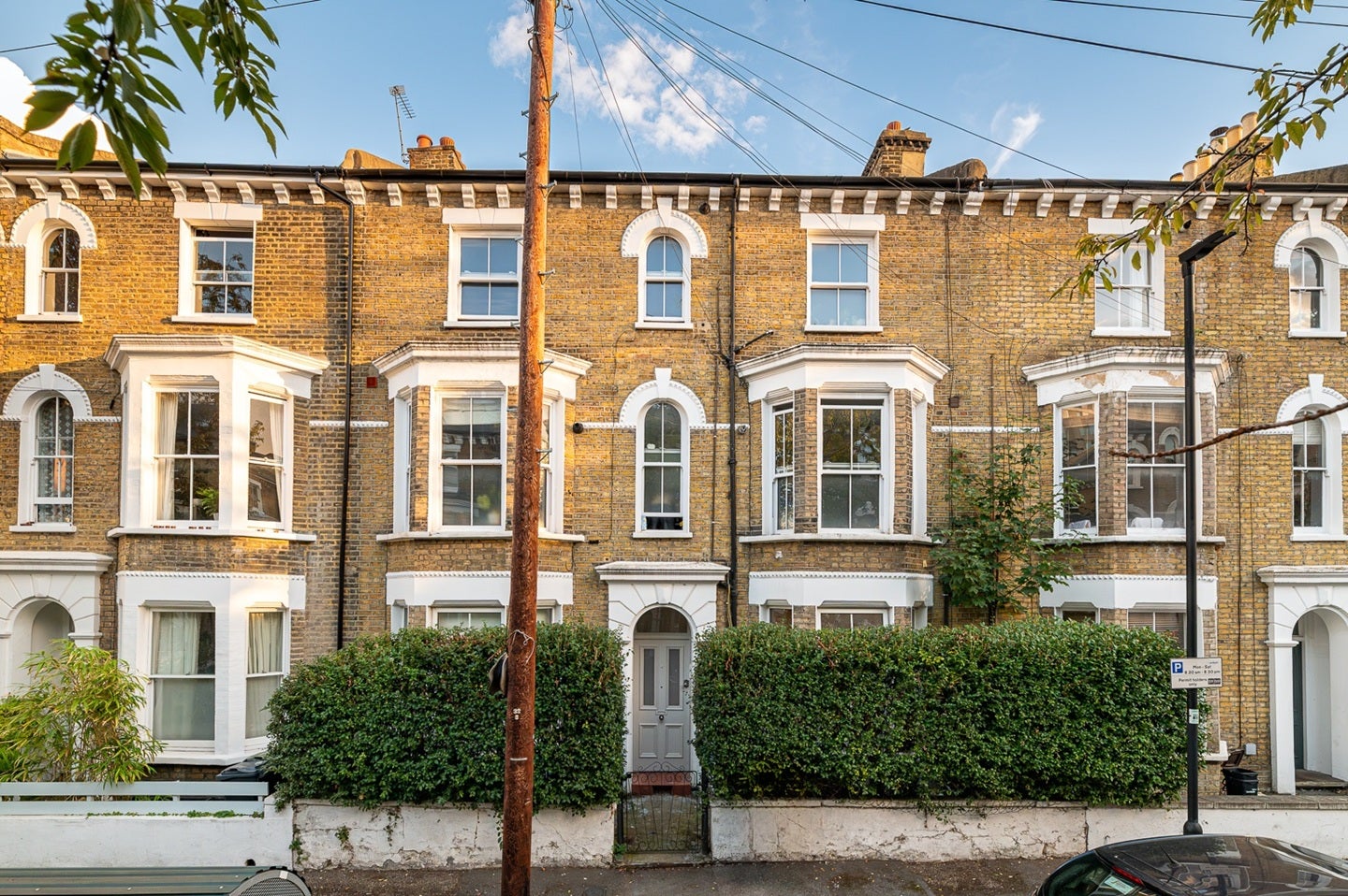 Flat Chantrey Road in Greater London
