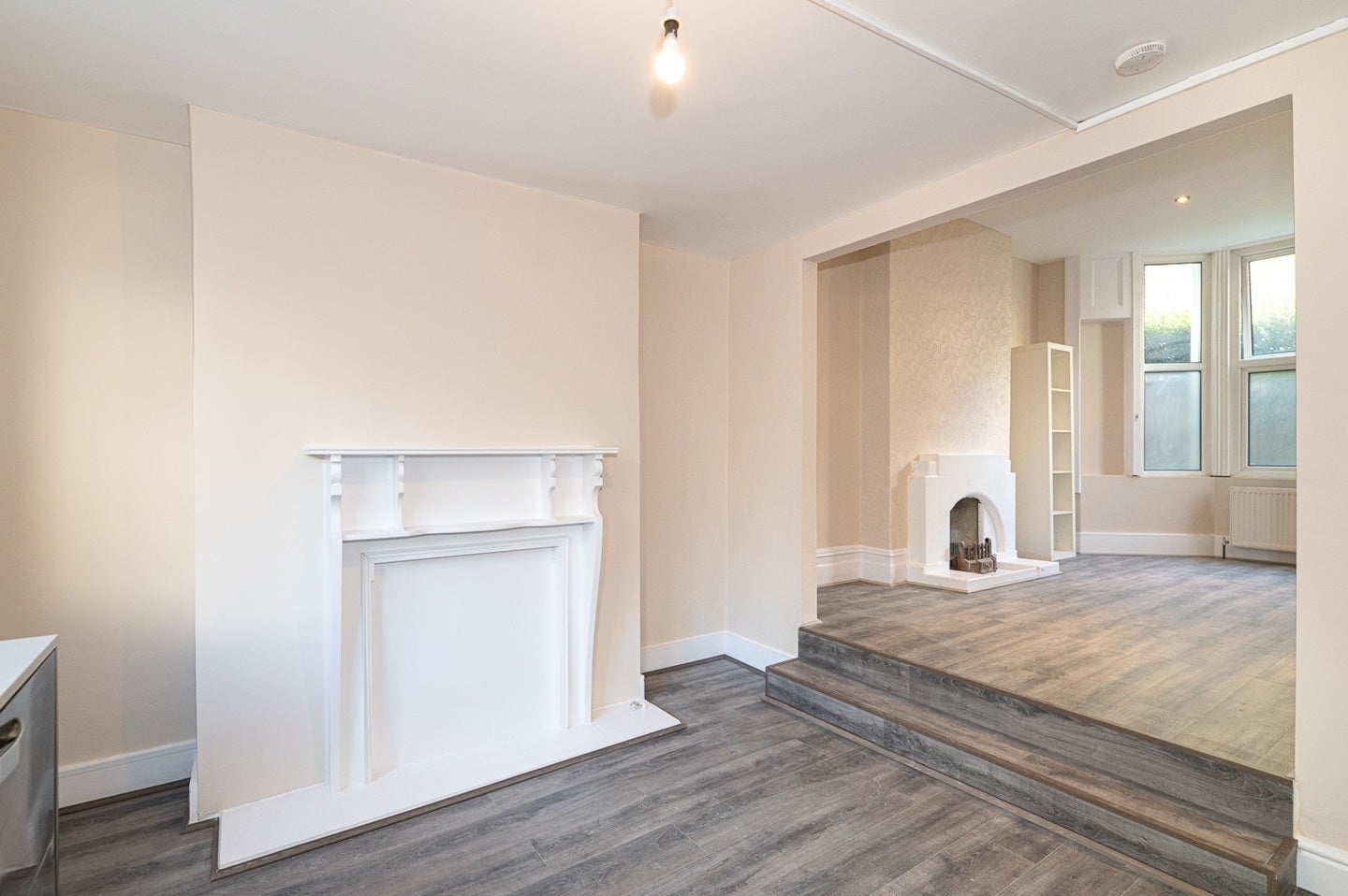 Flat Chantrey Road in Greater London