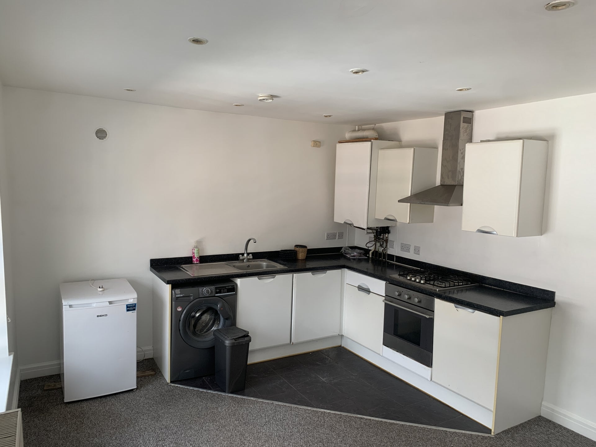 Flat Whetstone Lane in Birkenhead
