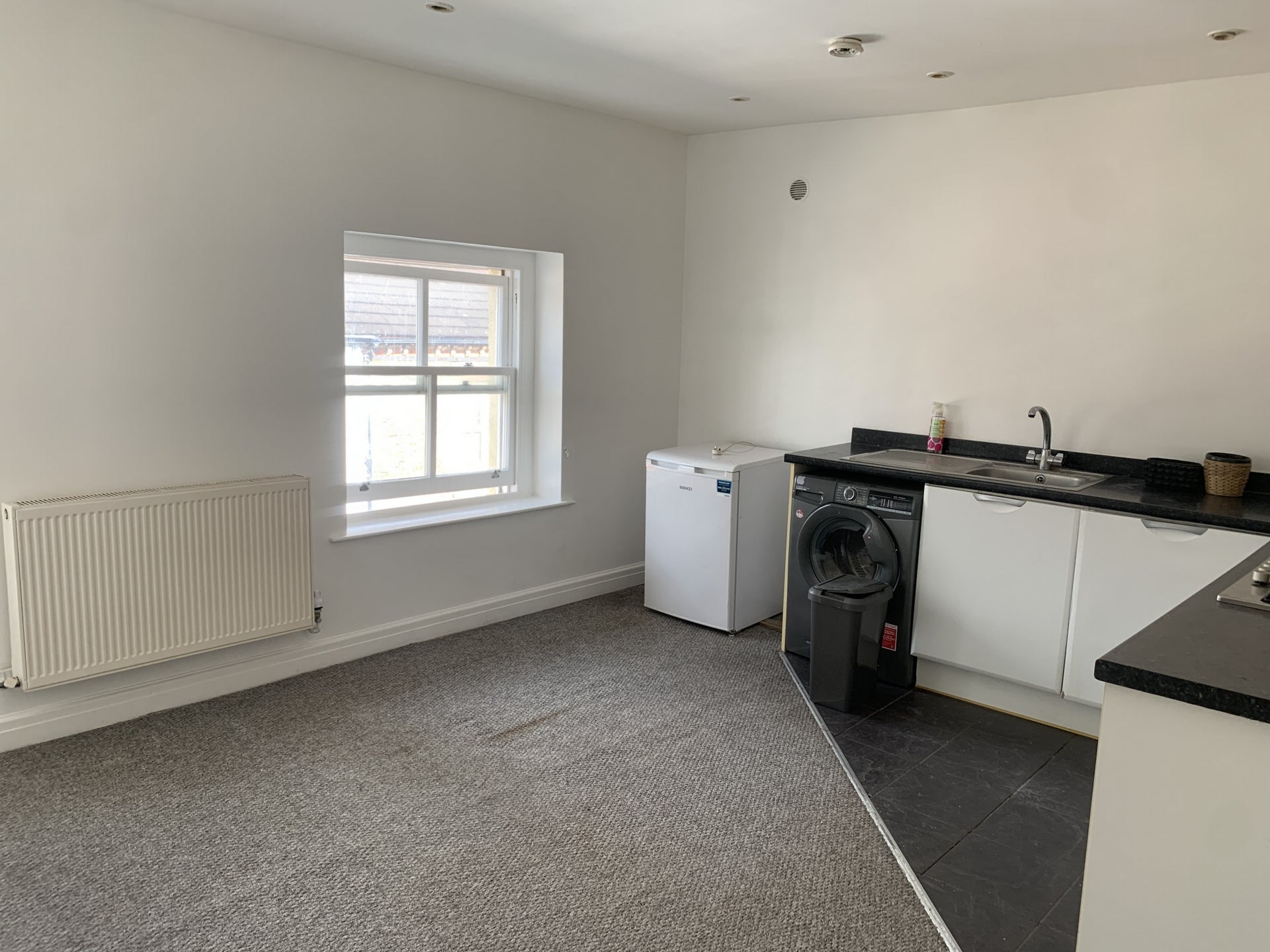 Flat Whetstone Lane in Birkenhead