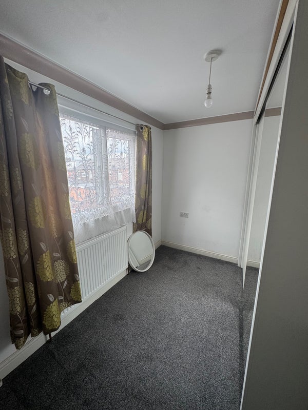 Room Cornwall Street in Chadderton