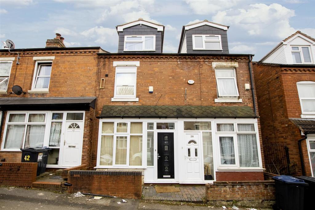 Flat Teignmouth Road in Birmingham
