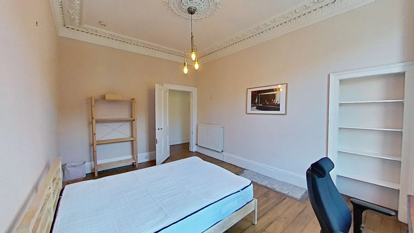 Flat Marchmont Crescent in City of Edinburgh