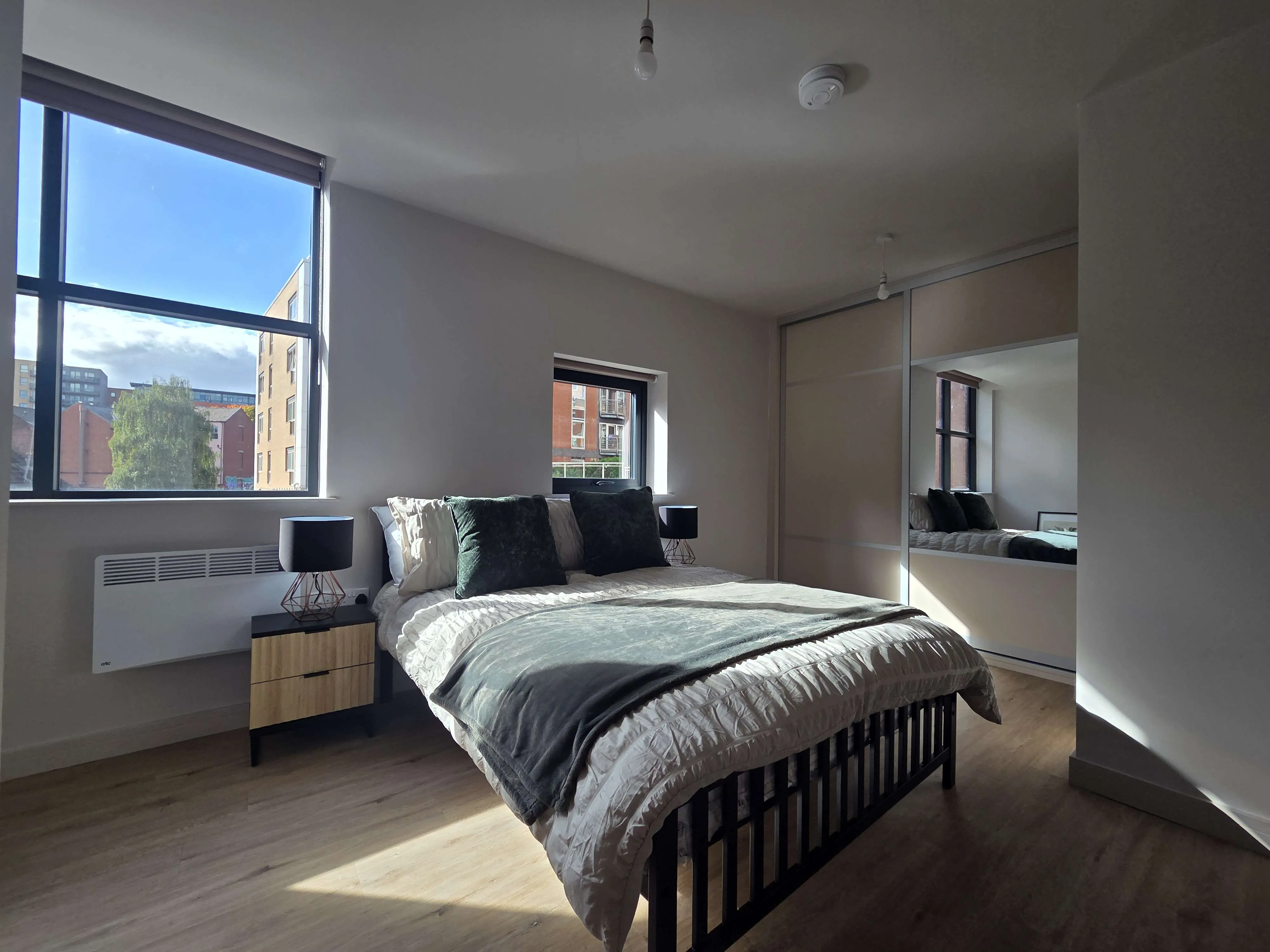 Flat Westfield Terrace in Sheffield