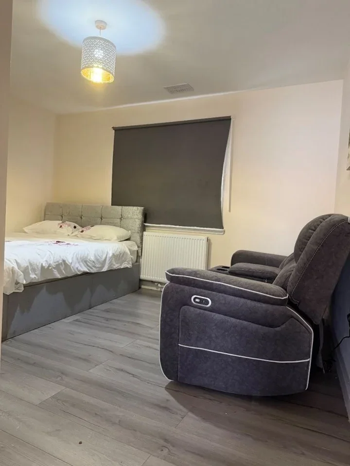 Flat William Drive in Greater London