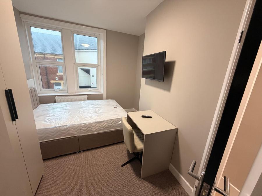 Flat Hillfield Street in Gateshead