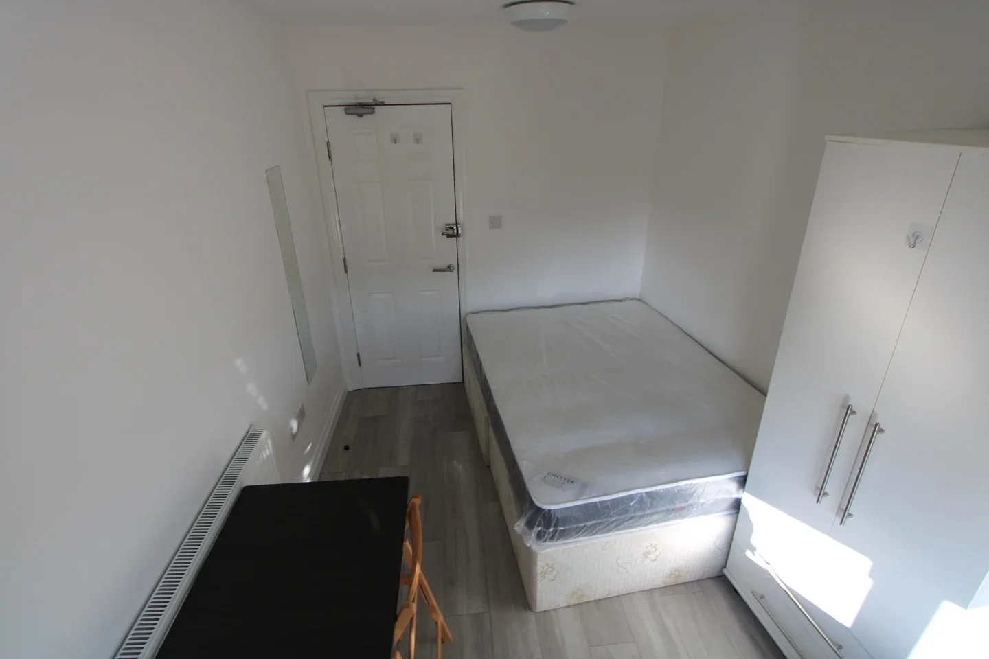 Flat Walworth Road in Greater London