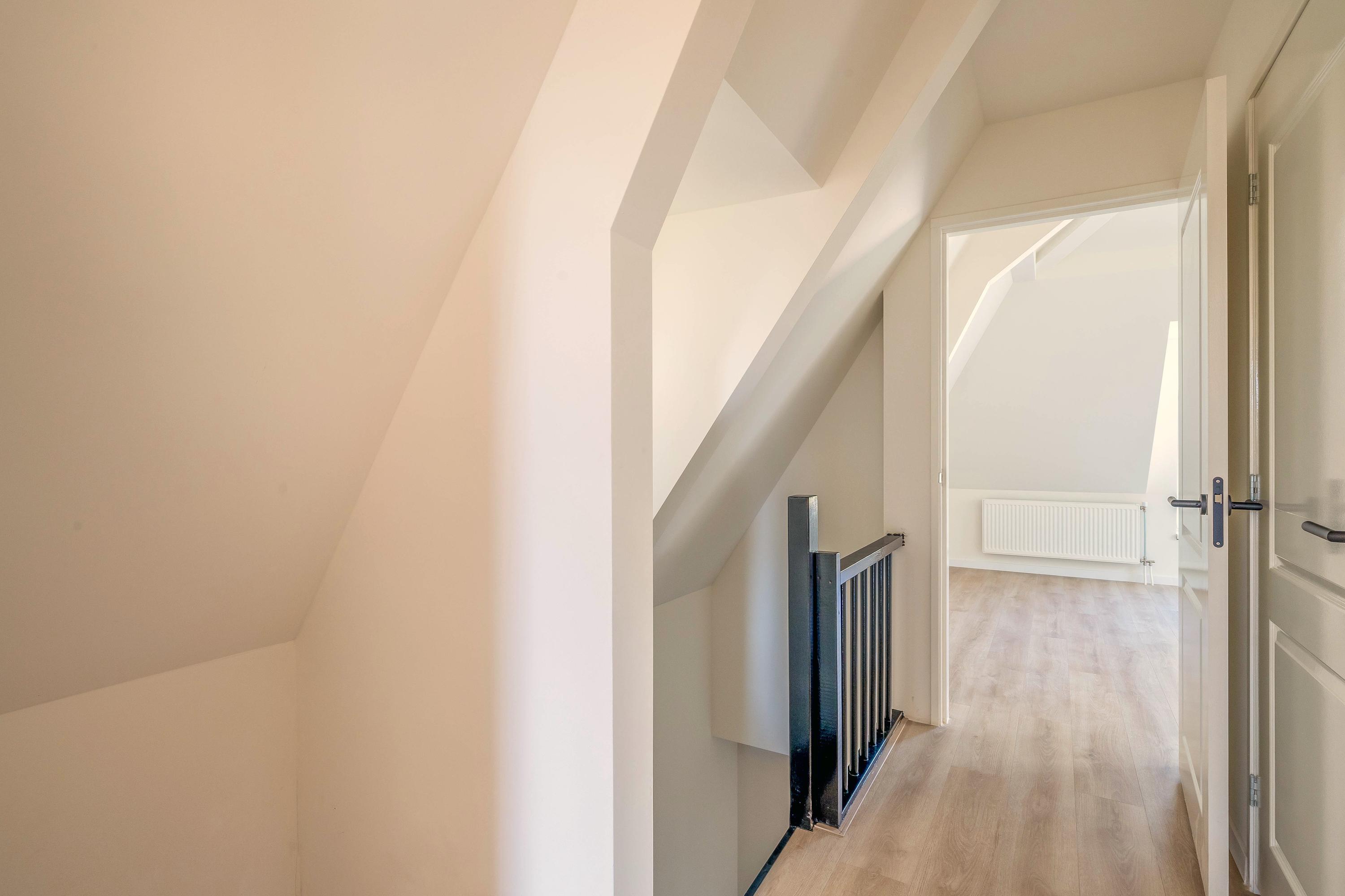 Appartement te koop: Bergweg 236B, Rotterdam