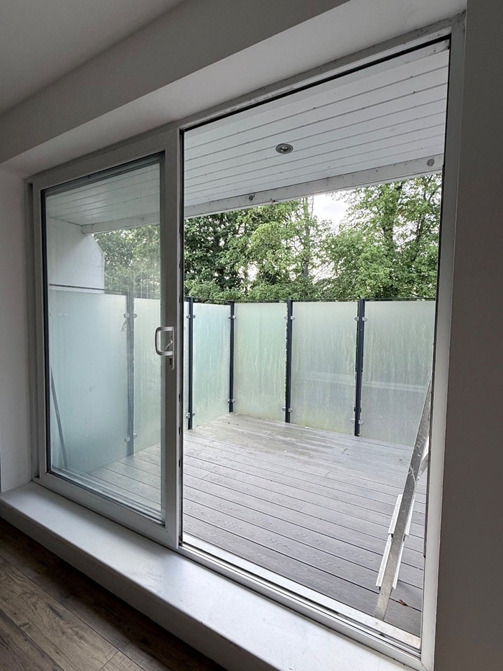 Flat Roehampton Vale in Greater London