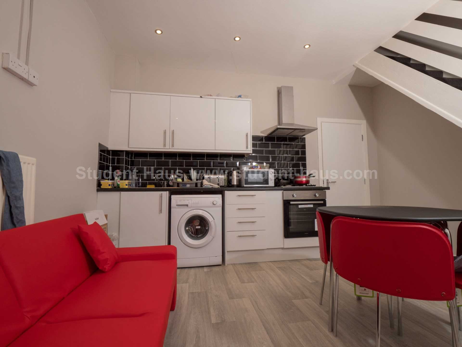 Room Romney Street in Salford