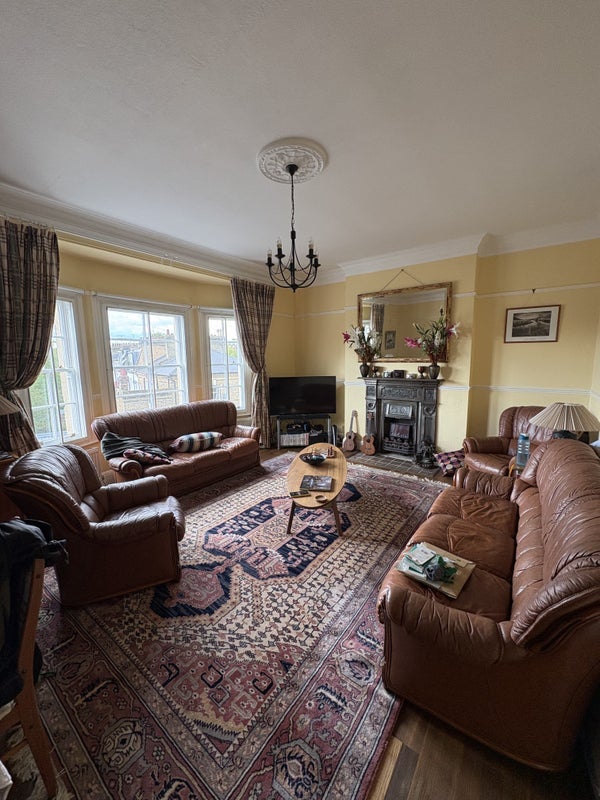 Room Edith Villas in Greater London