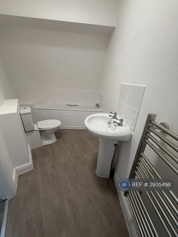 Flat Quarry Gardens in Huyton
