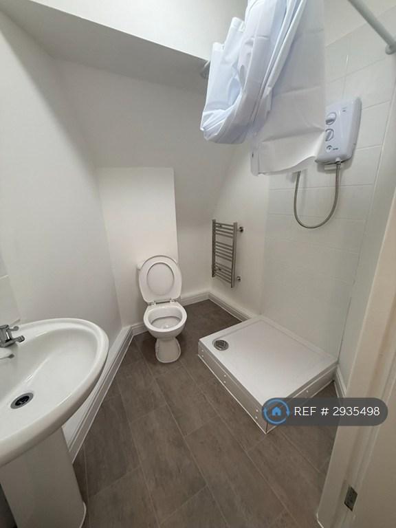 Flat Quarry Gardens in Huyton