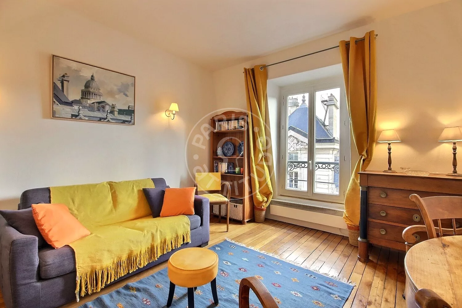 Flat Rue Saint-Jacques in Paris