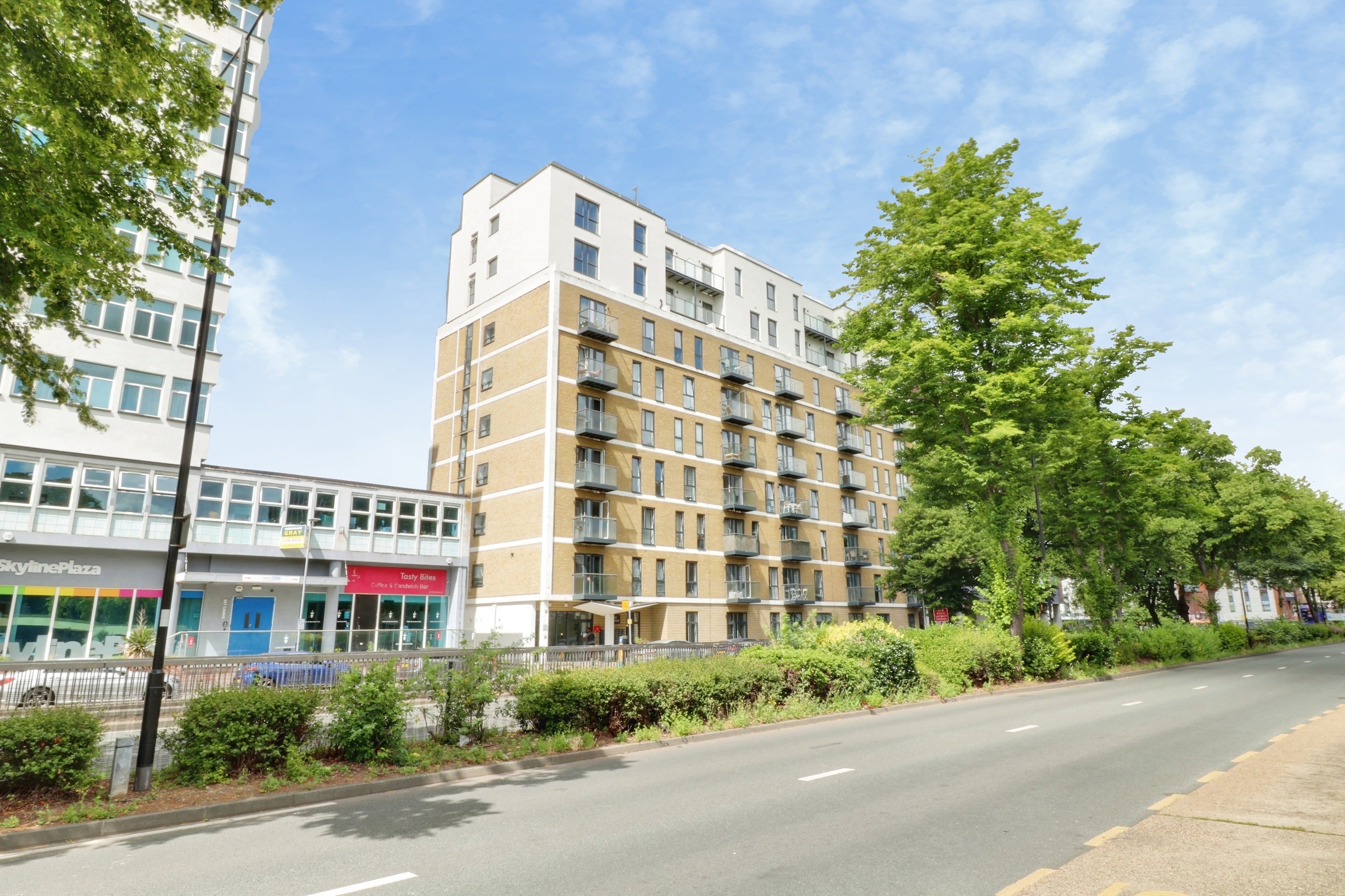 Flat St Ann's Road in Southend-on-Sea
