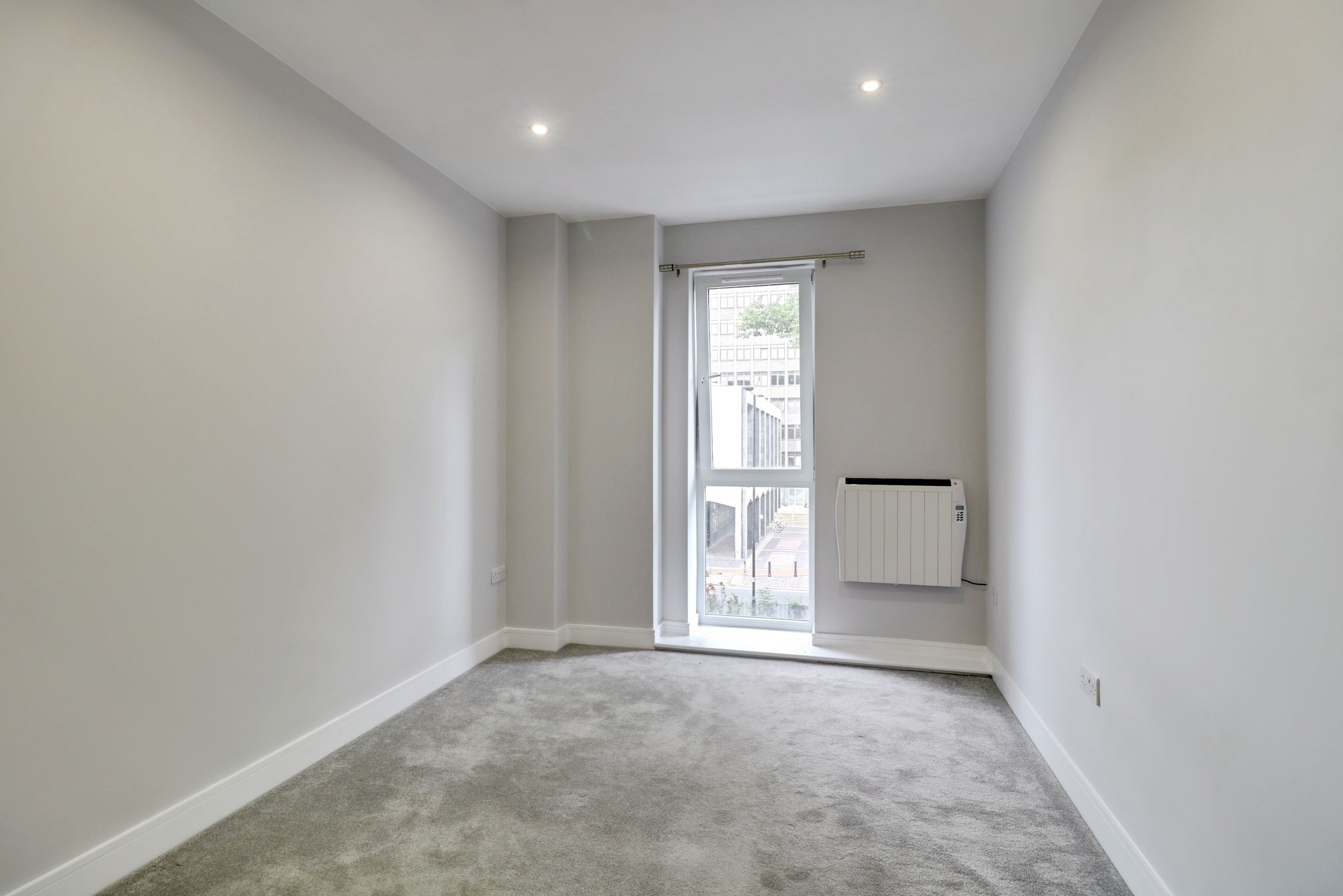 Flat St Ann's Road in Southend-on-Sea