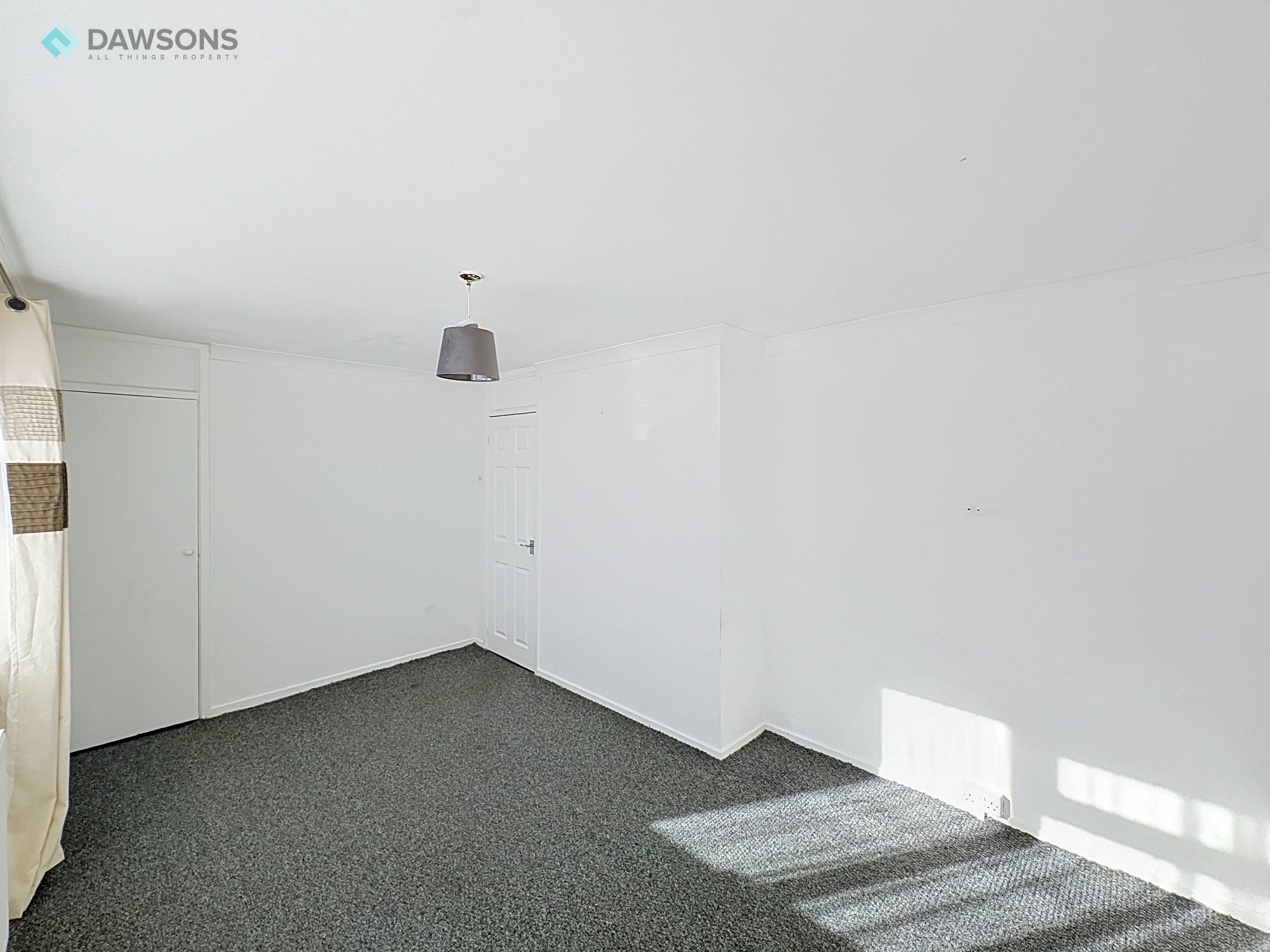 House Heol Cefni in Swansea
