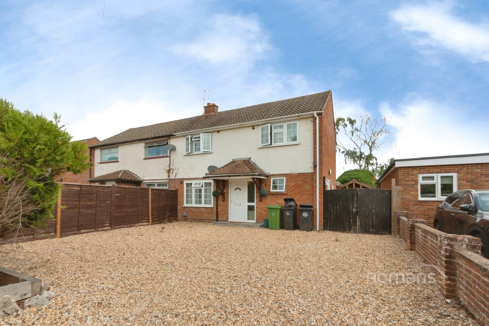 House Wimbledon Road in Surrey Heath