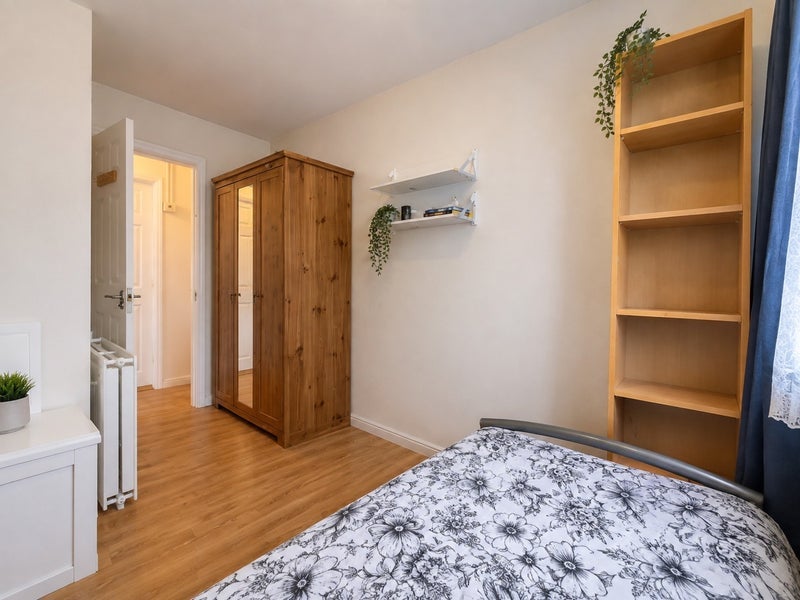 Room Verney Road in Slough