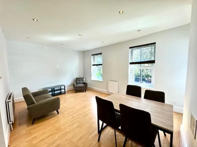 Flat Lower Clapton Road in Greater London