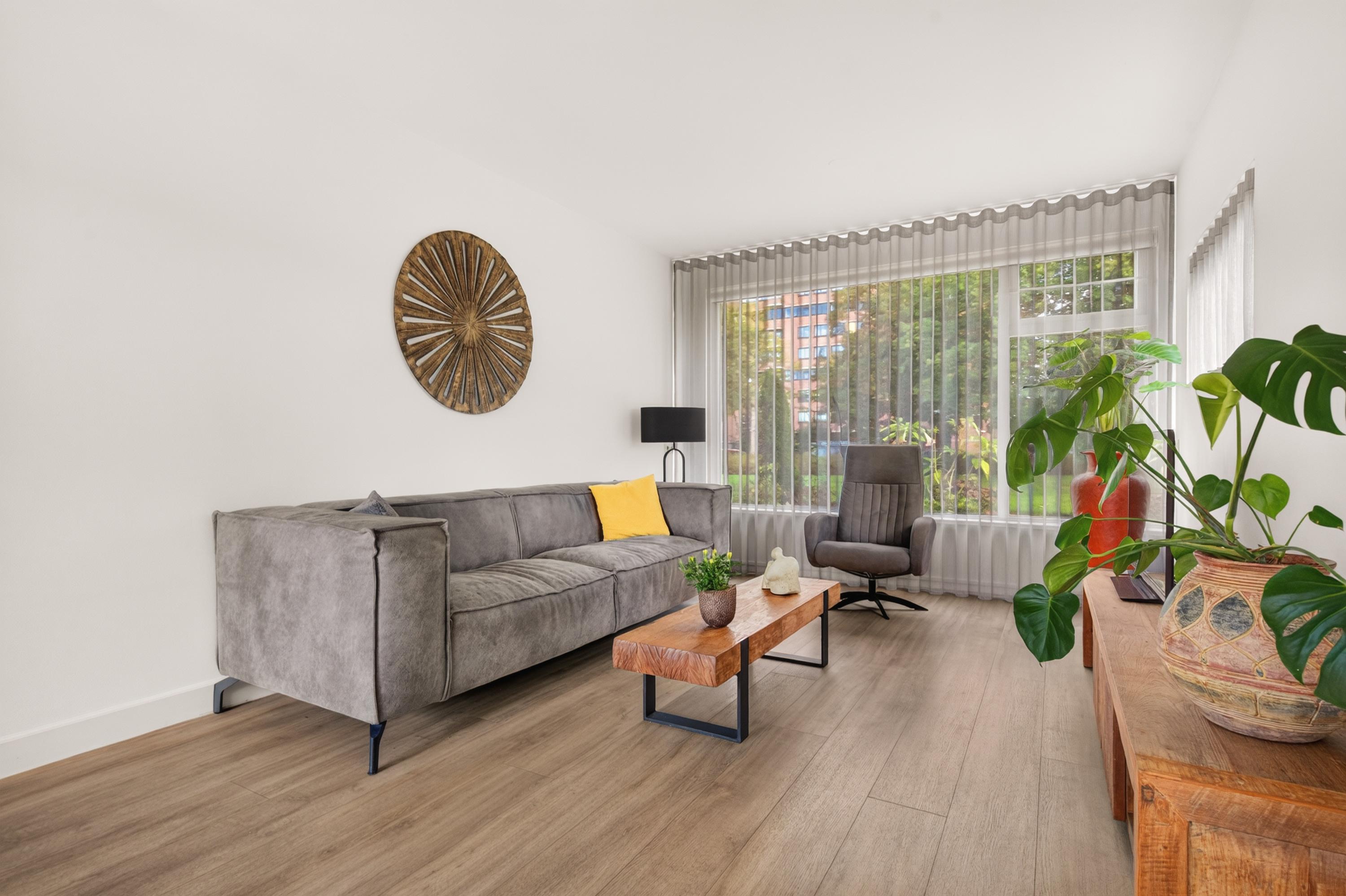 Hoekwoning te koop: Genovevalaan 73, Eindhoven