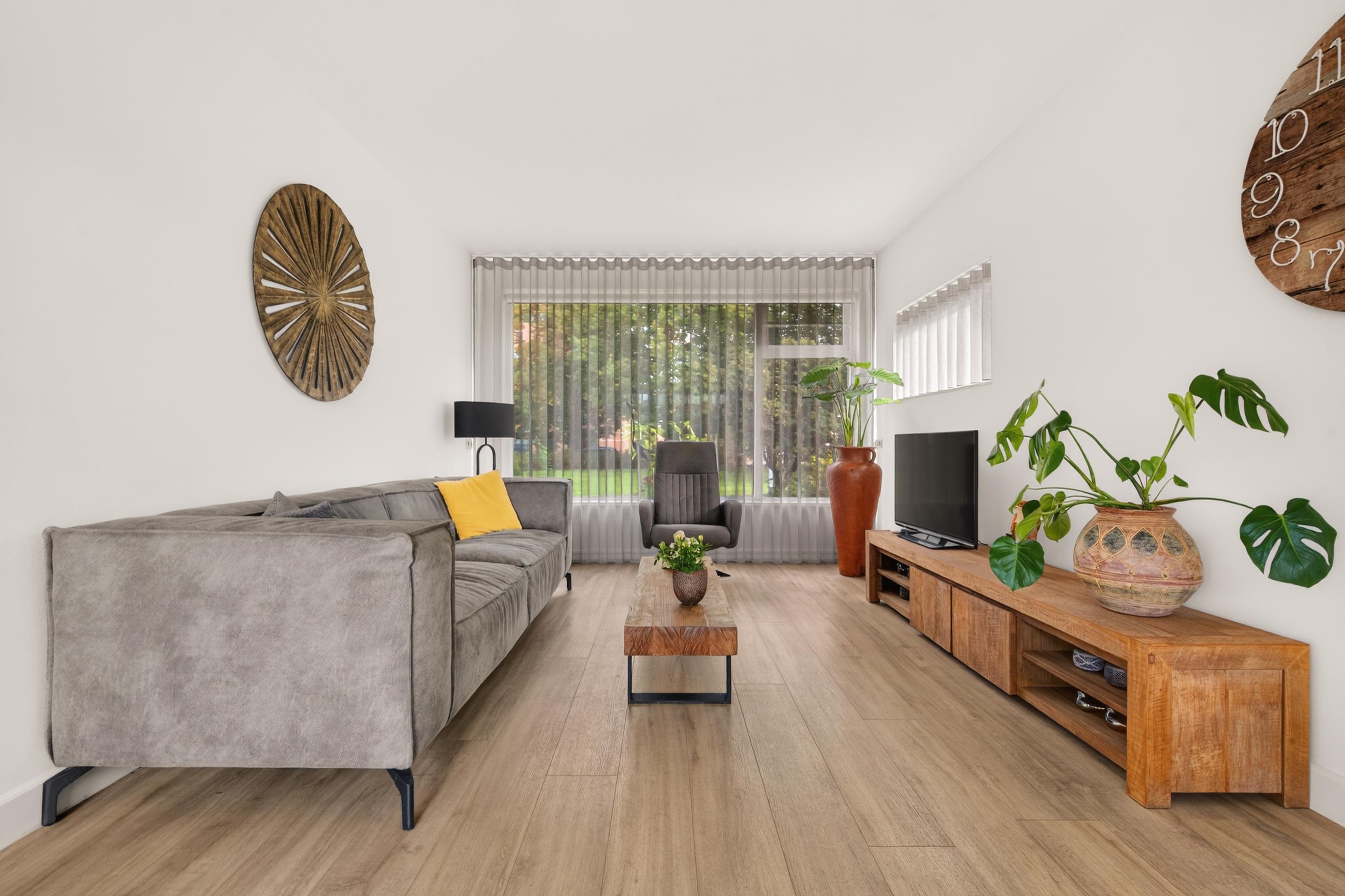 Hoekwoning te koop: Genovevalaan 73, Eindhoven