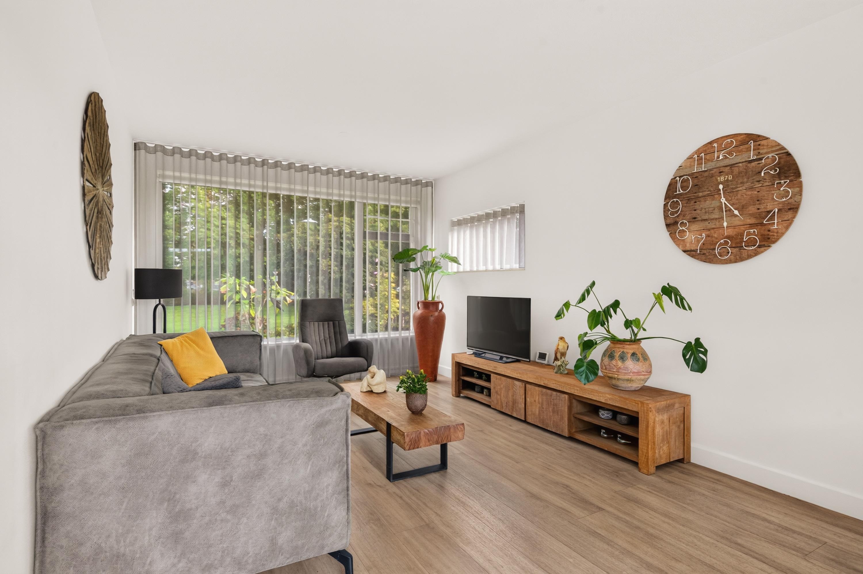 Hoekwoning te koop: Genovevalaan 73, Eindhoven