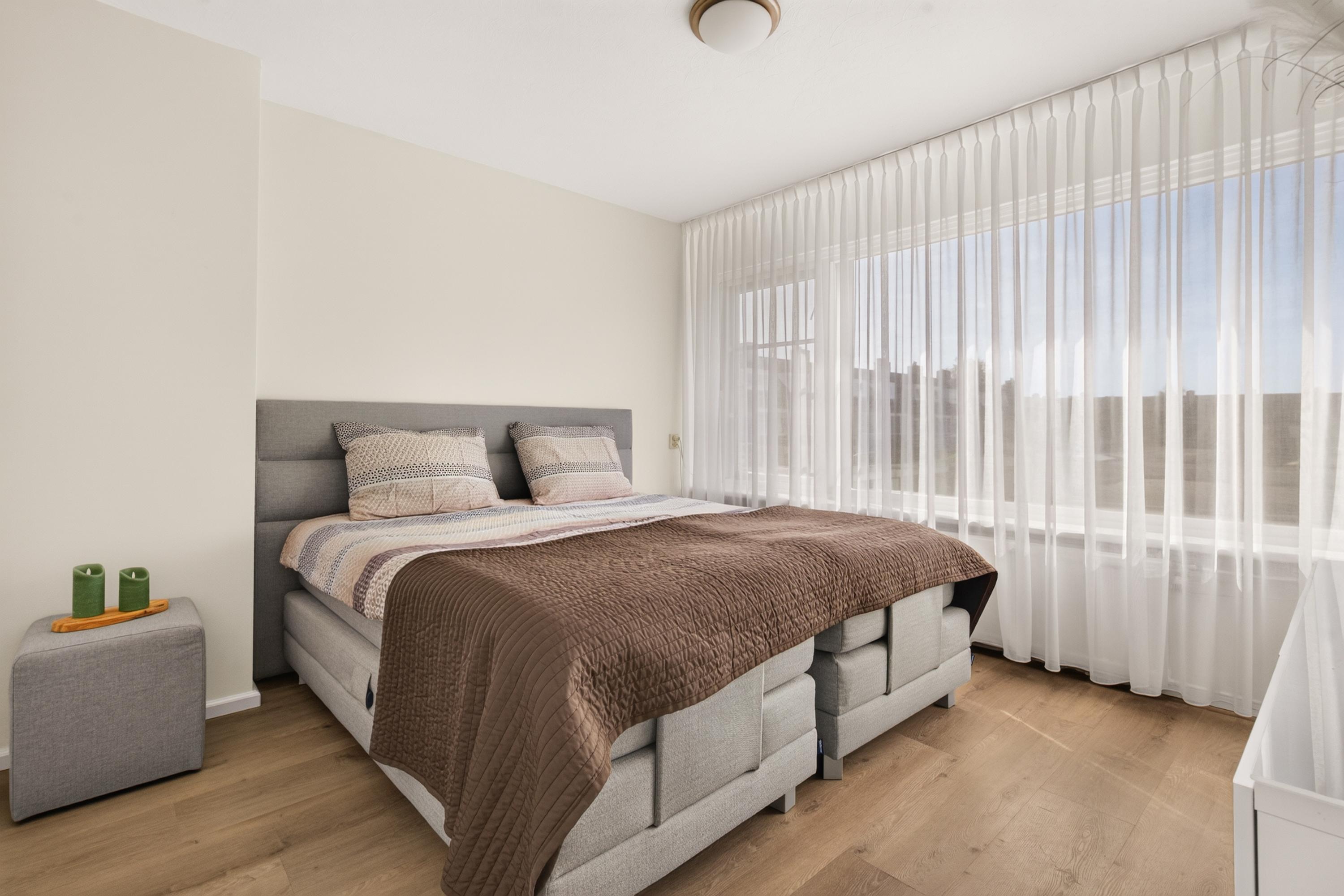 Hoekwoning te koop: Genovevalaan 73, Eindhoven
