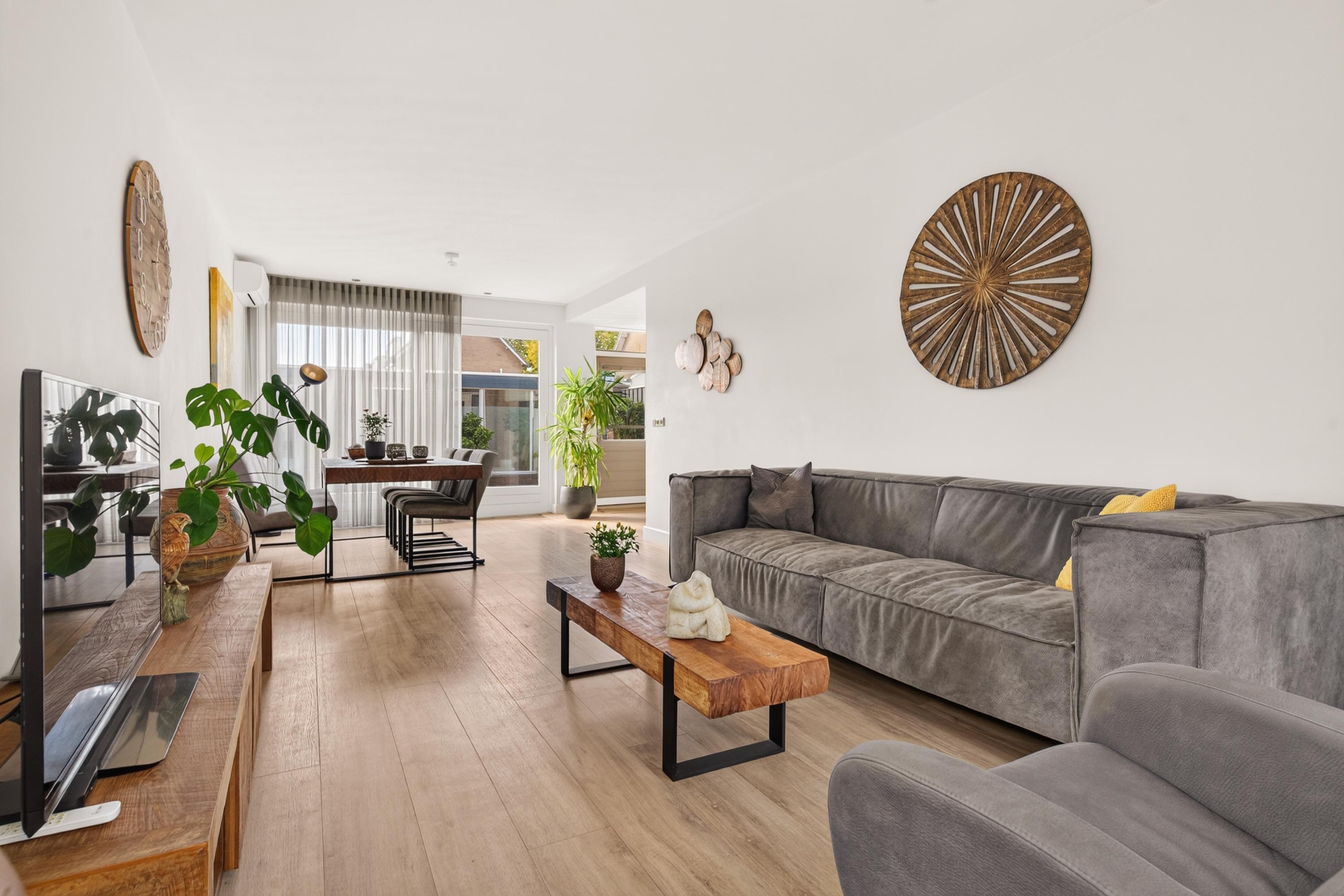 Hoekwoning te koop: Genovevalaan 73, Eindhoven