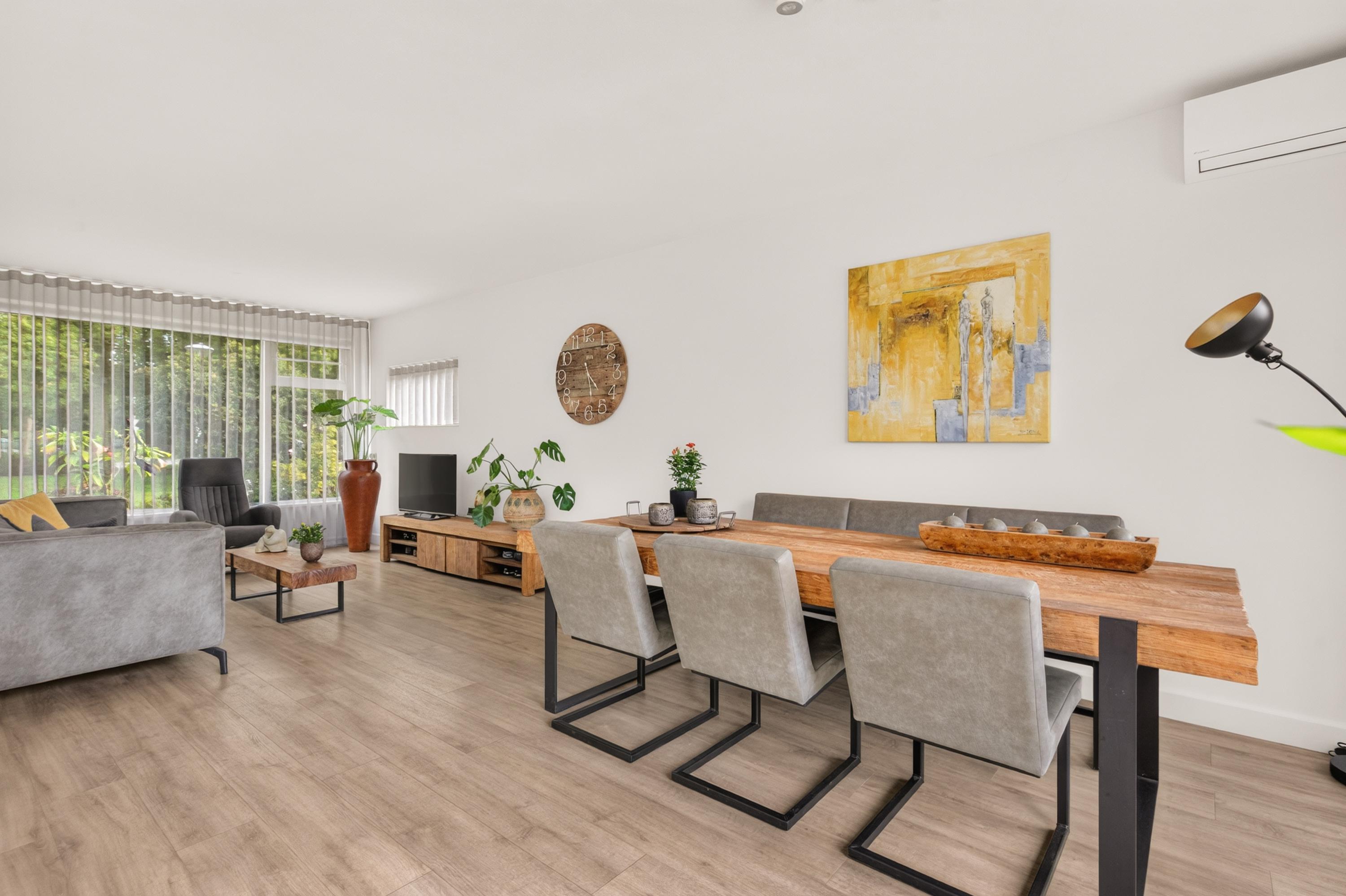 Hoekwoning te koop: Genovevalaan 73, Eindhoven