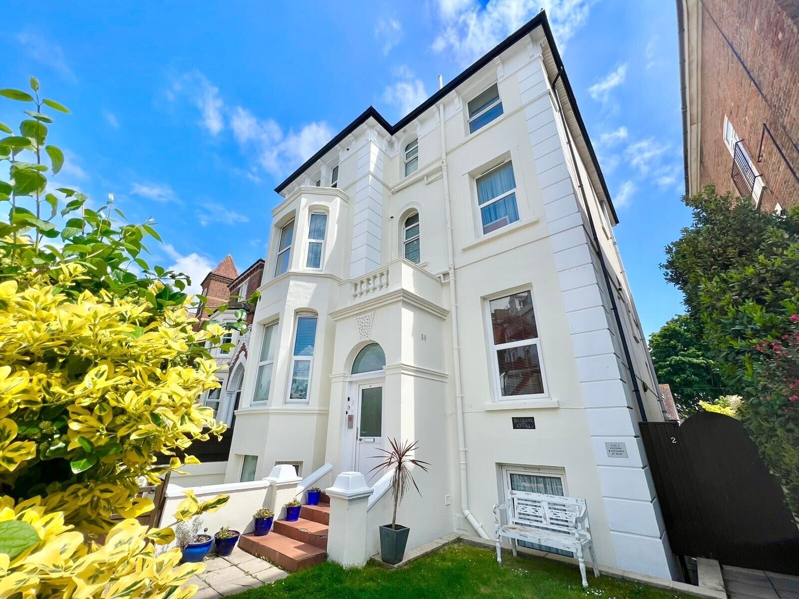 Flat Yeo Court in Portsmouth