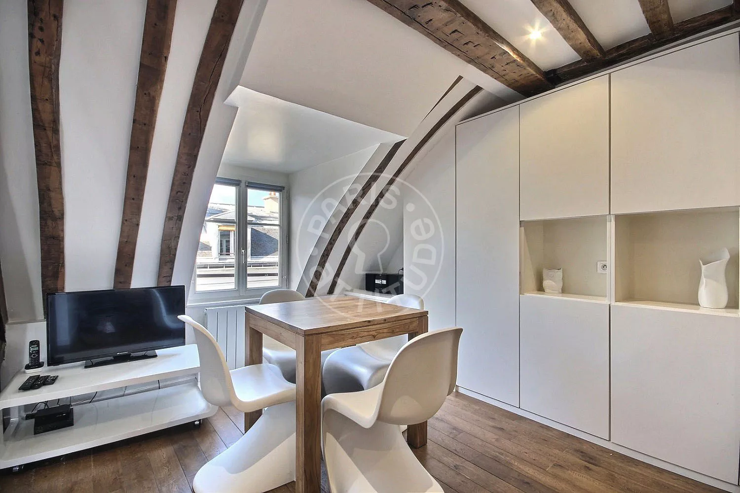 Flat Rue du Cherche-Midi in Paris