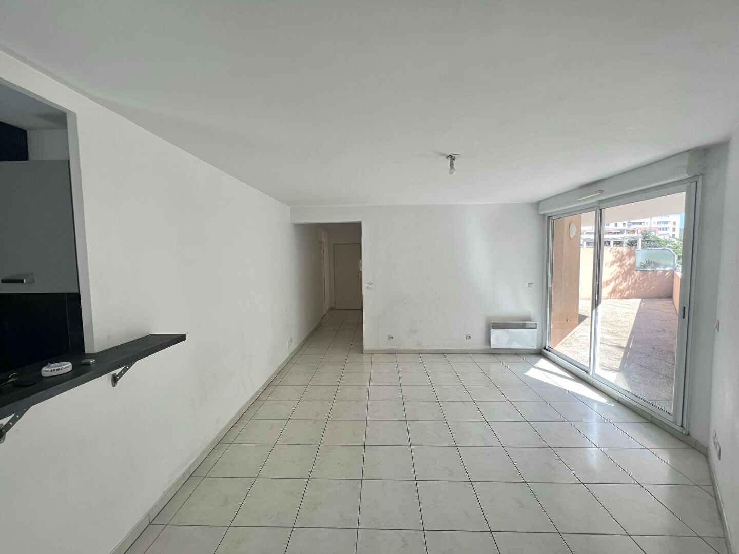 Flat Rue Jean-Baptiste Reboul in Marseille