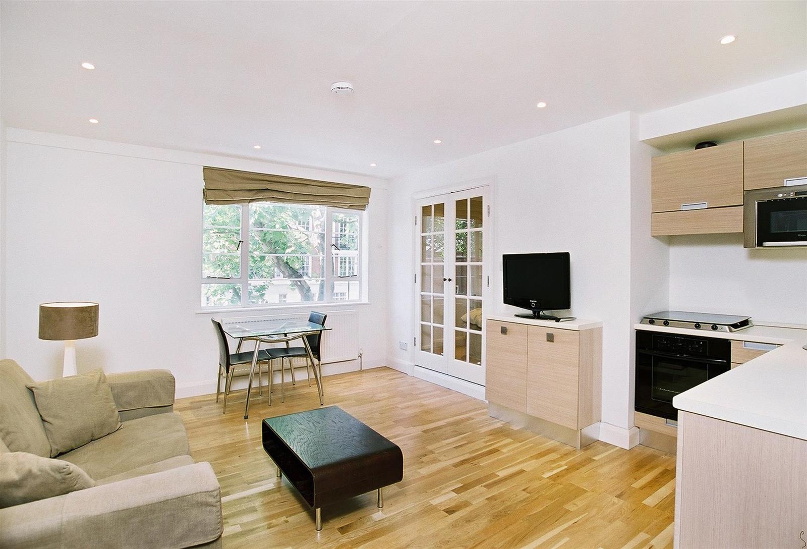 Flat Fulham Road in Greater London