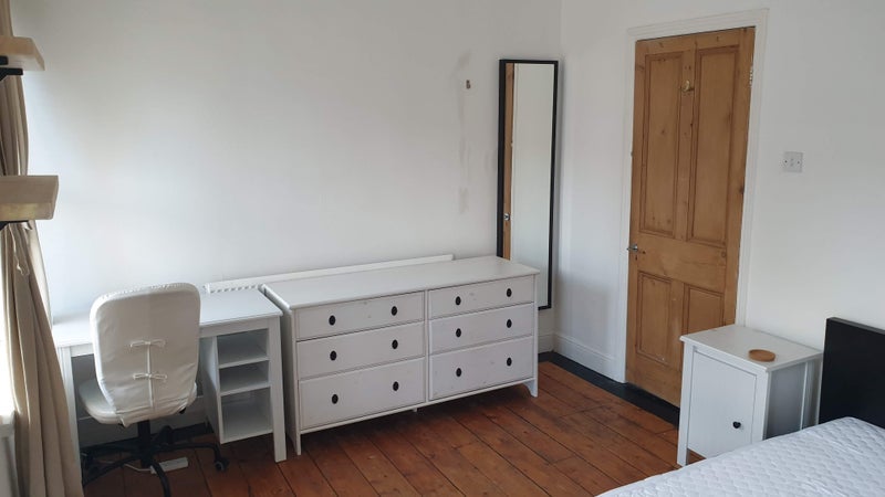 Room Talygarn Street in Cardiff