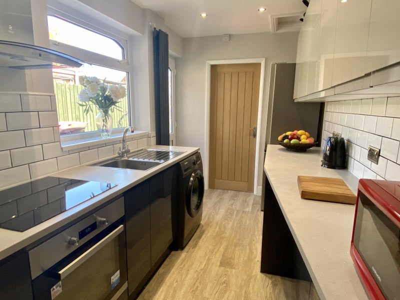 Flat Tenter Street in North Warwickshire