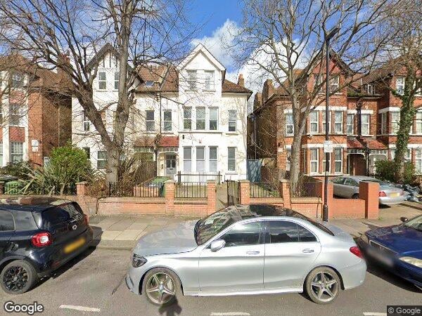 Flat Stanthorpe Road in Greater London