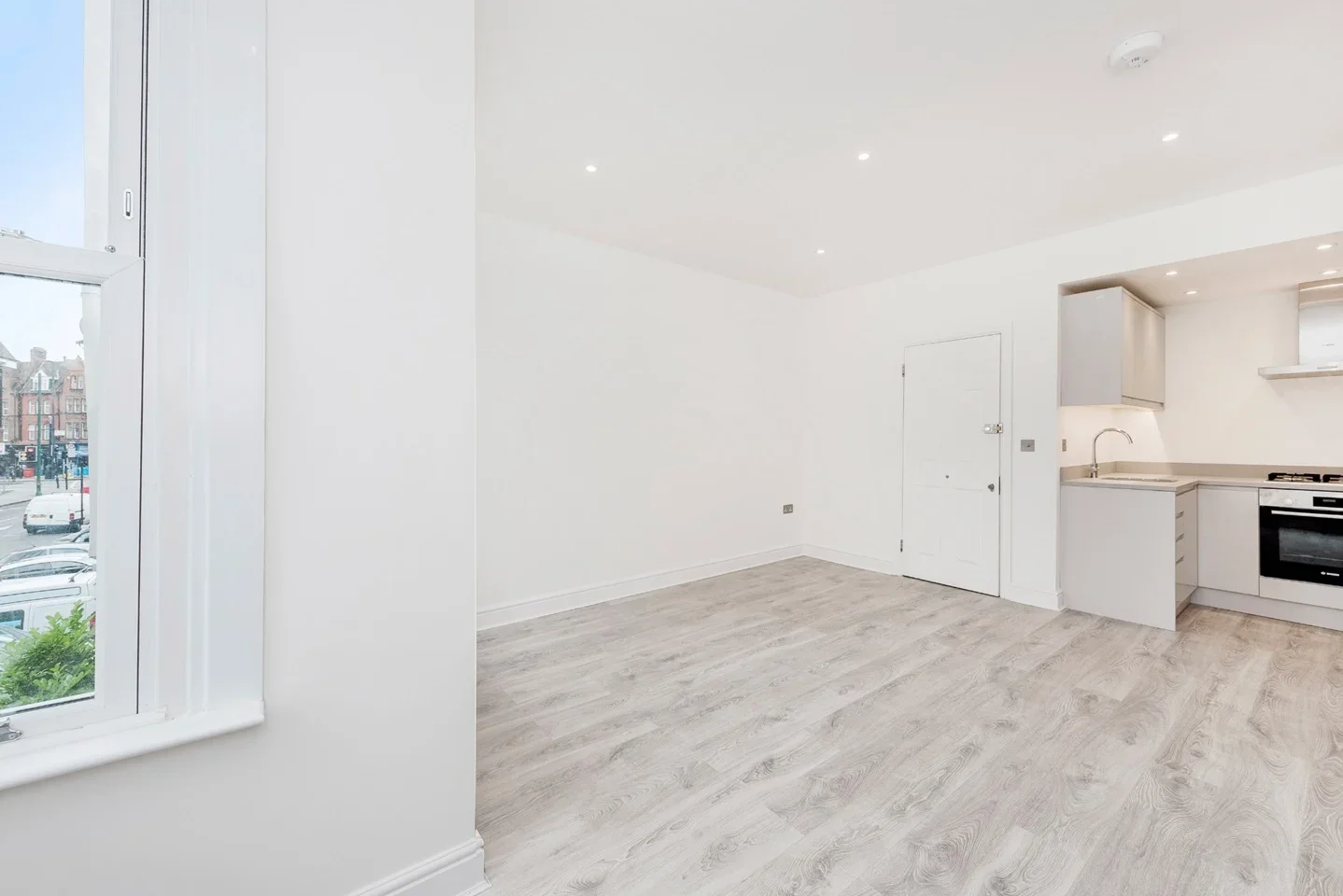 Flat Stanthorpe Road in Greater London