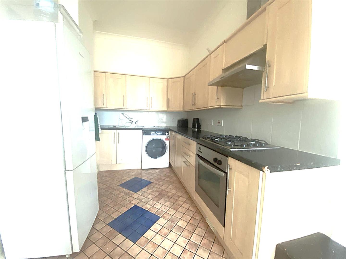 Flat Barking Road in Greater London