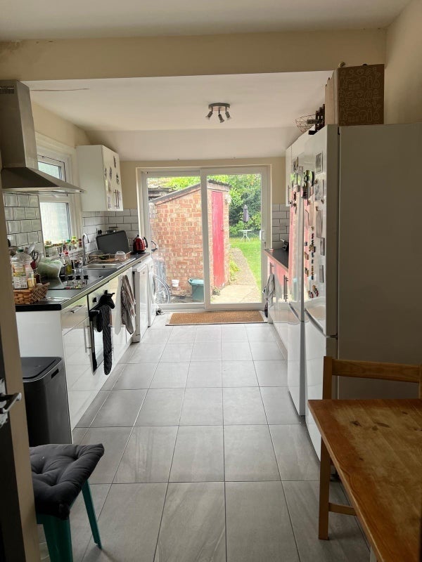 House Bromyard Avenue in Greater London