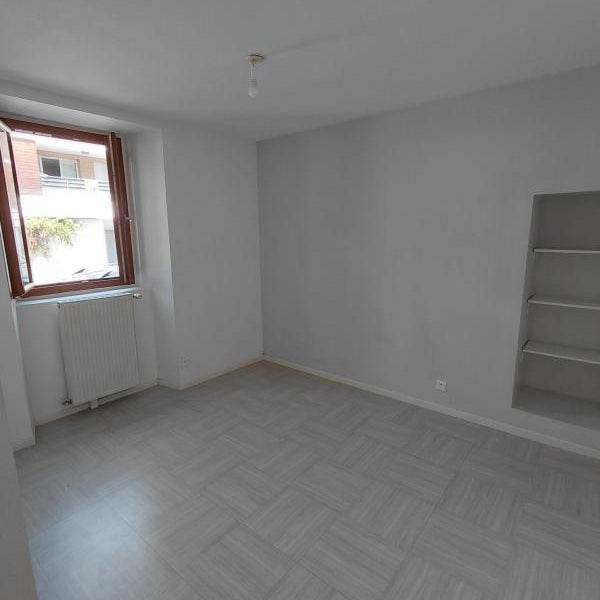 Appartement Avenue du Grésivaudan à La Terrasse